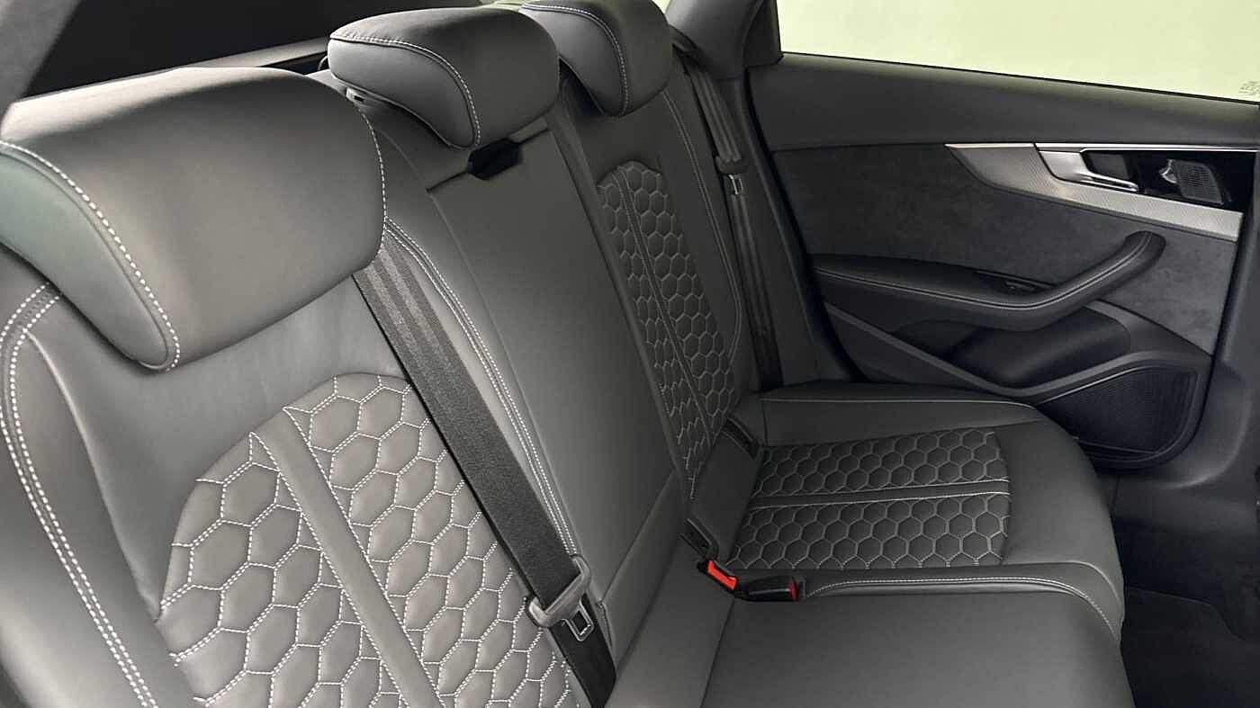 Used Audi RS4 2023 for sale - 77445389: Photo 16