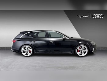 Used Audi RS4 2023 for sale - 77445389: Photo