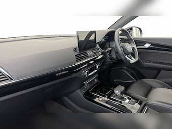 Used Audi Q5 2024 for sale - 76676515: Photo