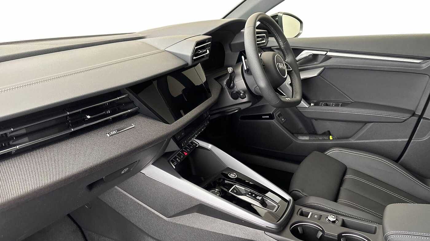 Used Audi A3 2025 for sale - 76679576: Photo 2