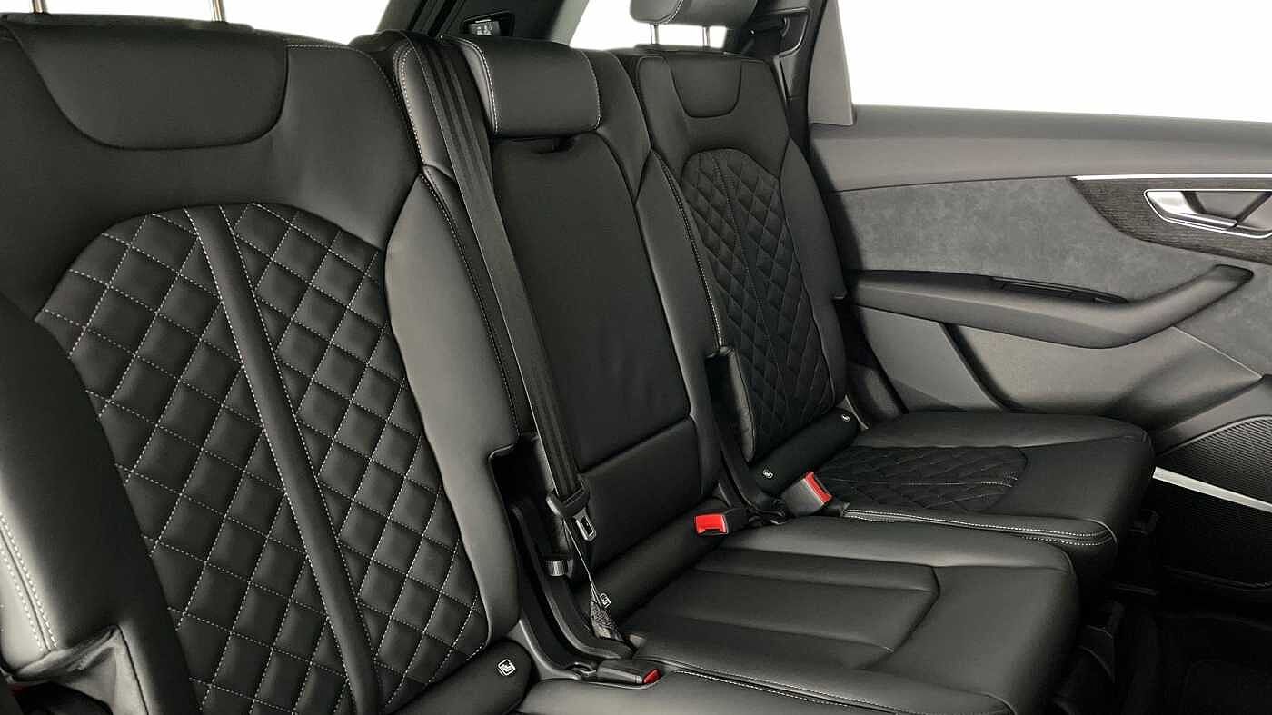 Used Audi Q7 2024 for sale - 77915956: Photo 18