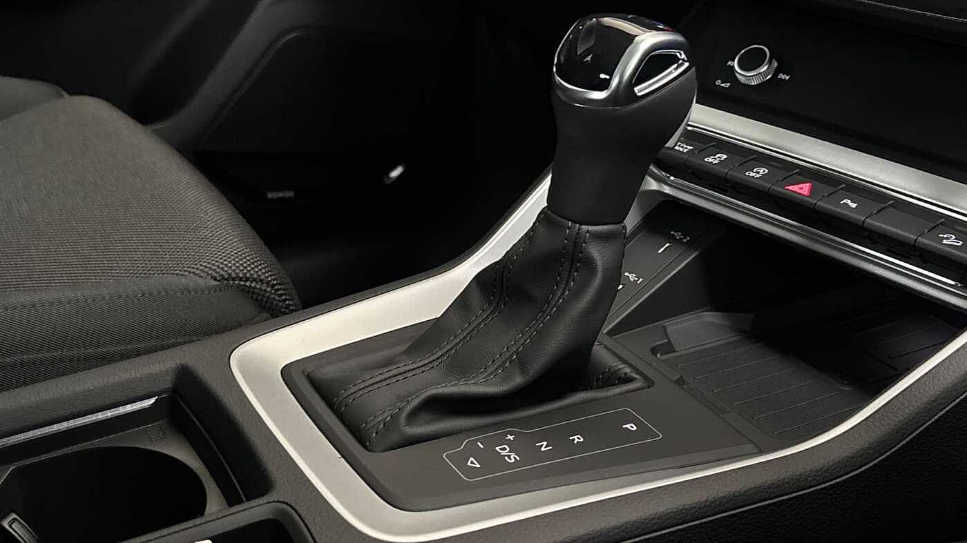 Used Audi Q3 2025 for sale - 76679943: Photo 15