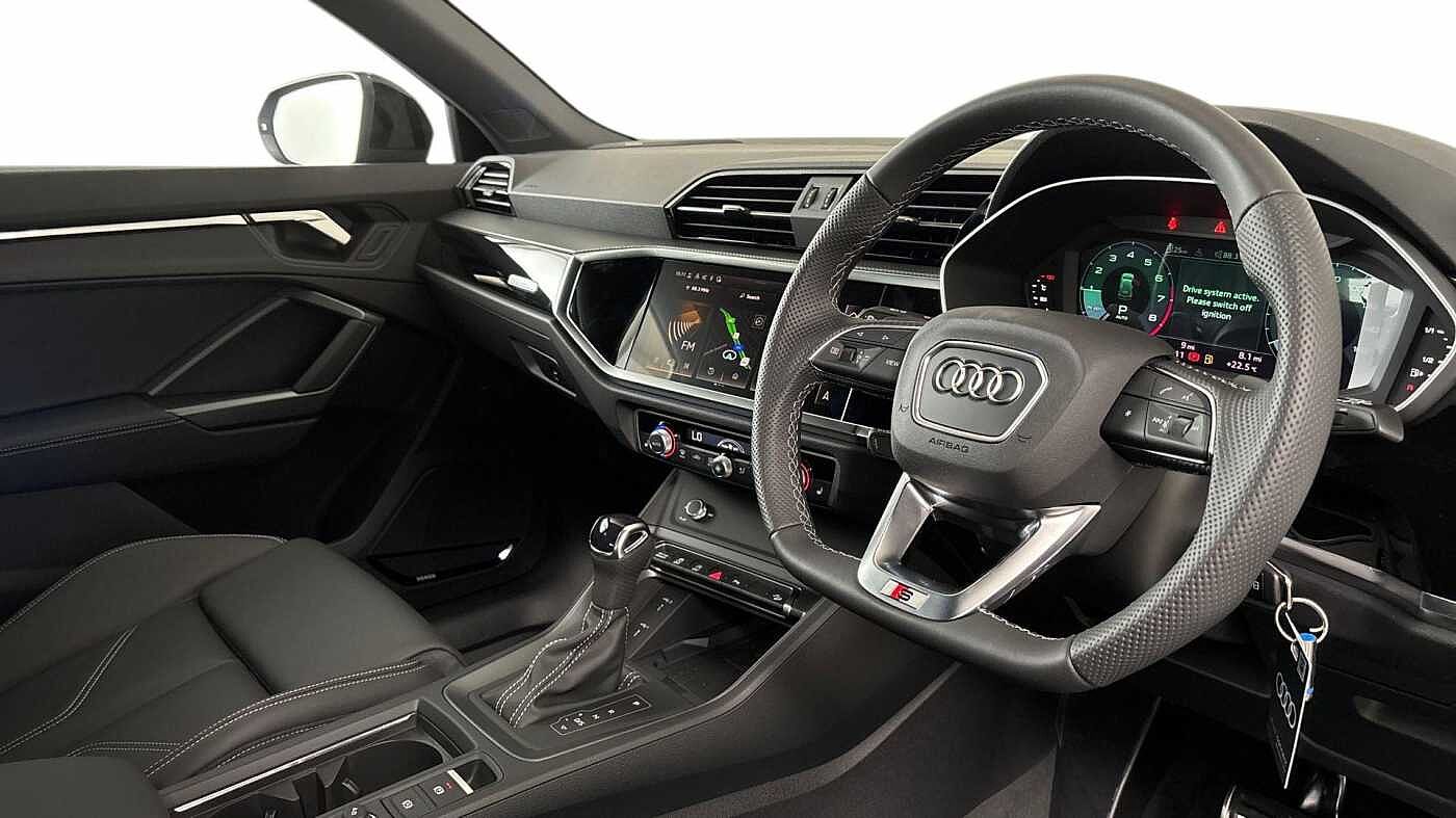 Used Audi Q3 2025 for sale - 76679579: Photo 6