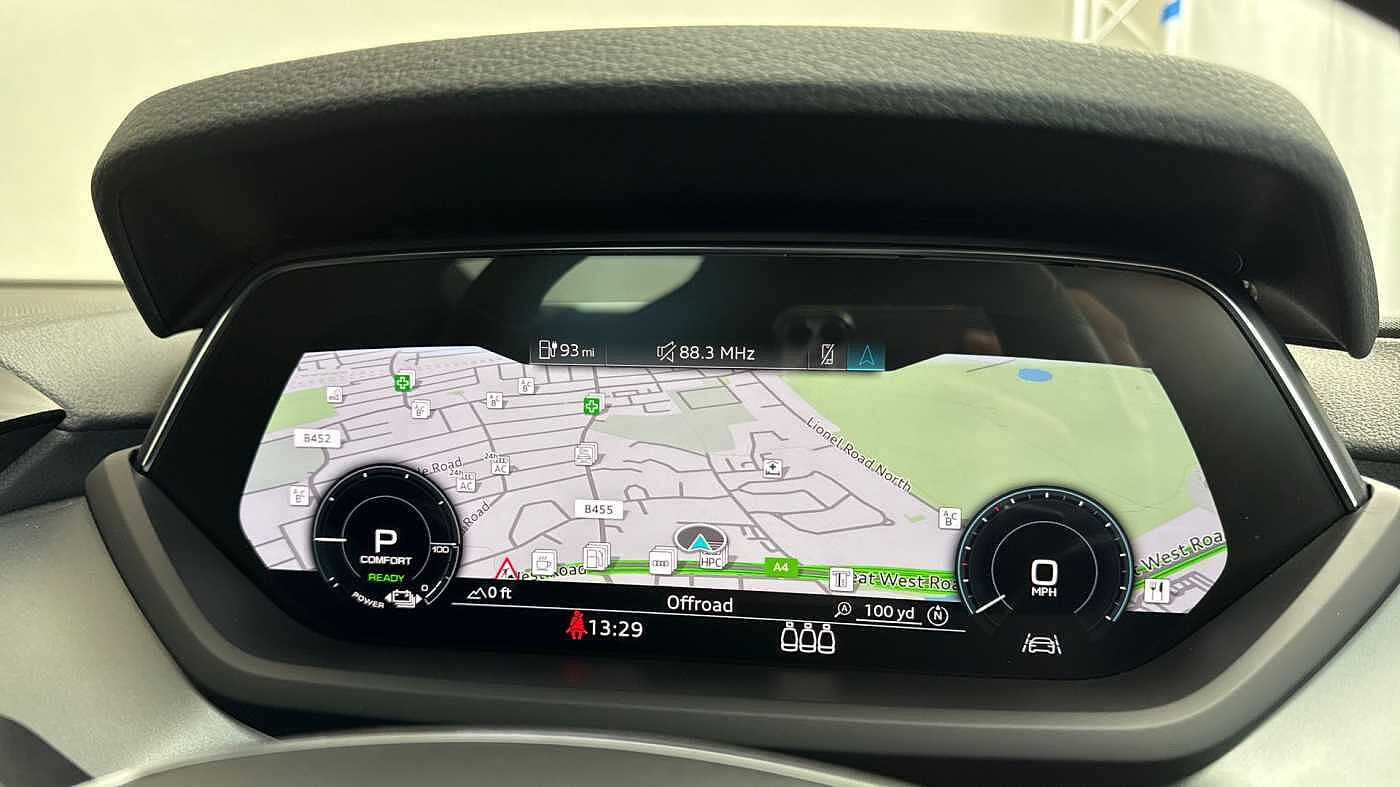 Used Audi e-tron GT 2023 for sale - 77638601: Photo 11