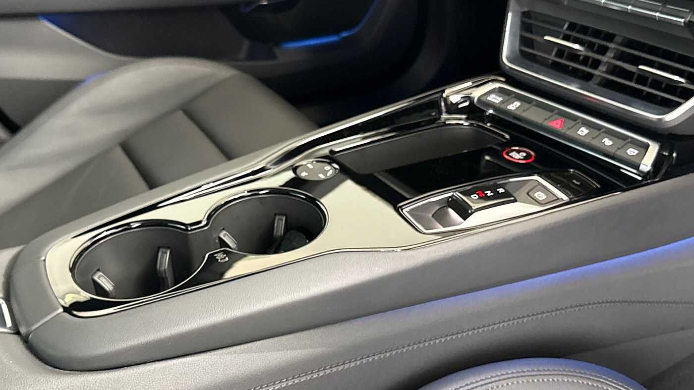 Used Audi e-tron GT 2023 for sale - 77638601: Photo 14