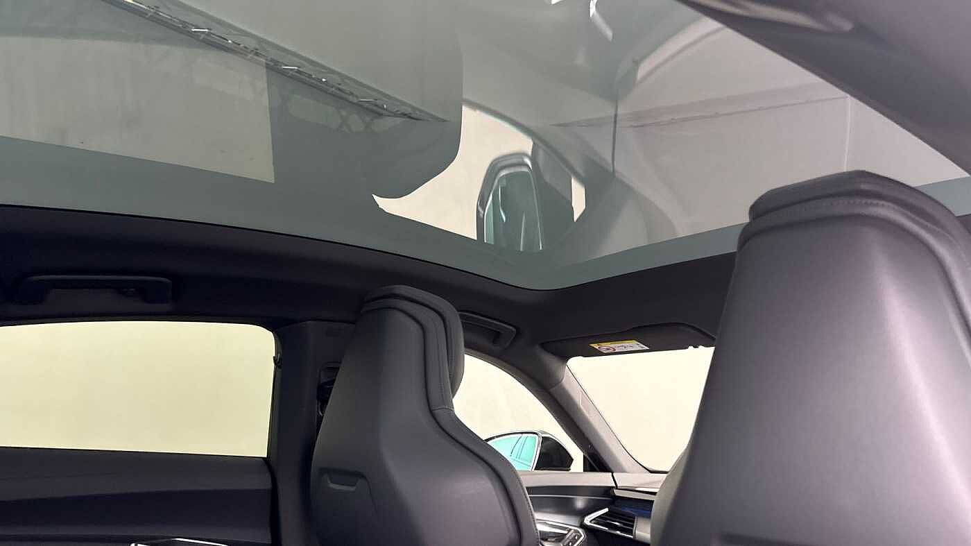 Used Audi e-tron GT 2023 for sale - 77638601: Photo 21