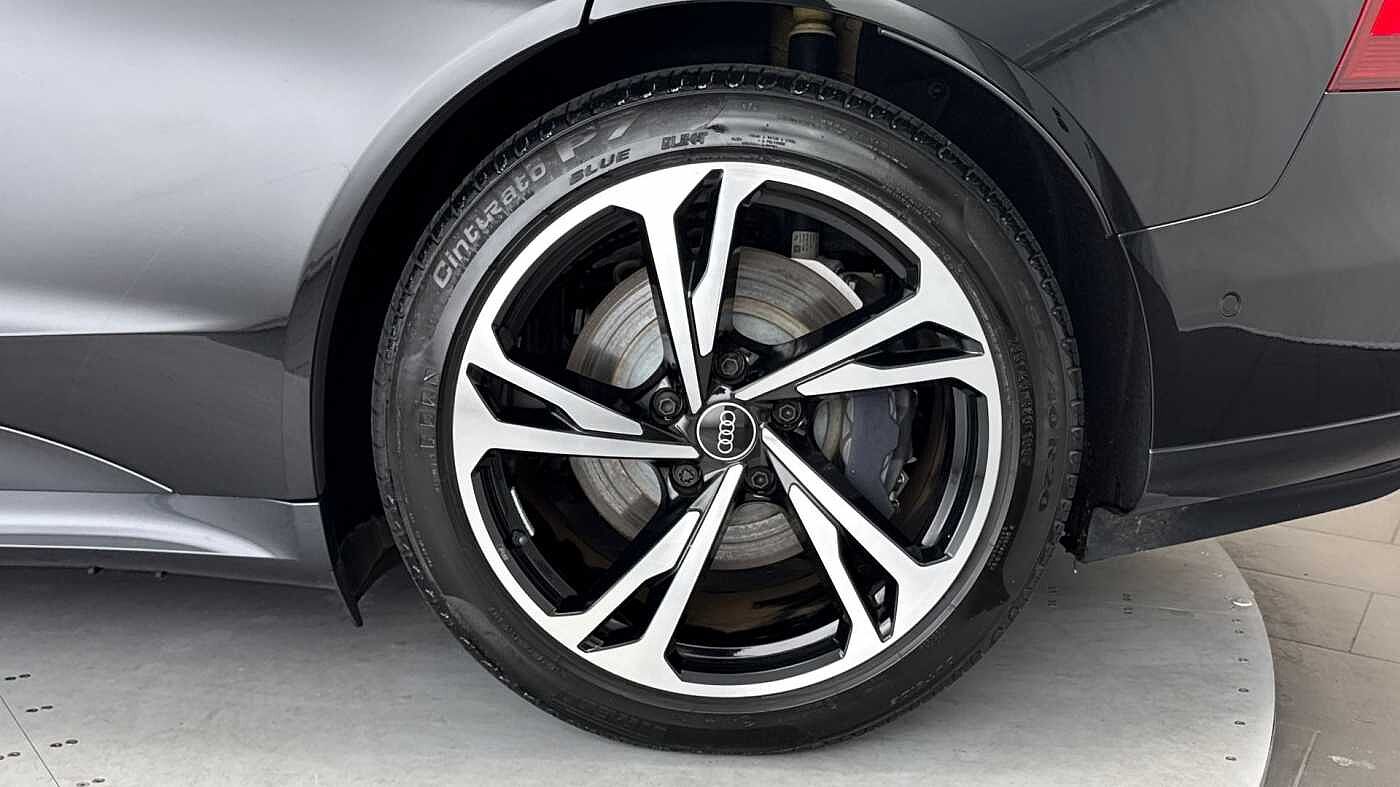 Used Audi e-tron GT 2023 for sale - 77638601: Photo 5