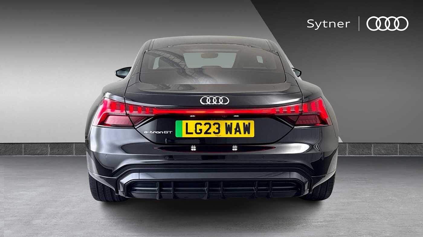 Used Audi e-tron GT 2023 for sale - 77638601: Photo 8