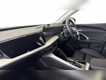 Used Audi Q5 2025 for sale - 78392427: Photo