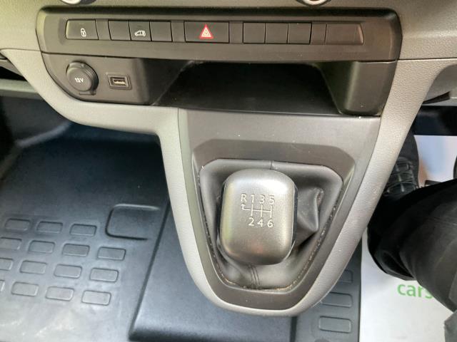 Used Vauxhall Vivaro 2020 for sale - 76452990: Photo 28