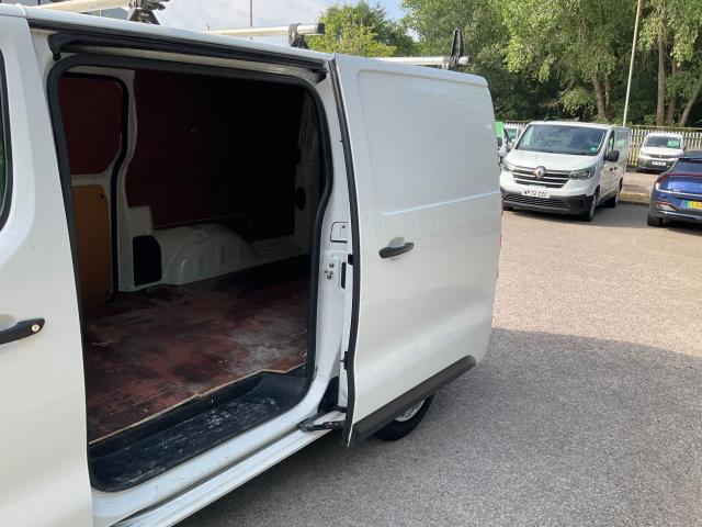 Used Vauxhall Vivaro 2020 for sale - 76452990: Photo 8