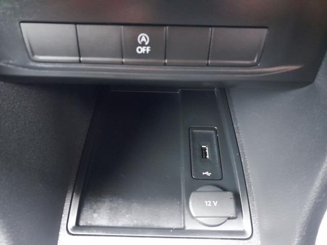 Used Volkswagen Caddy Maxi 2018 for sale - 77489993: Photo 25