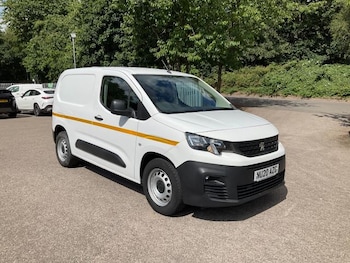 Used Peugeot Partner 2020 for sale - 76127307: Photo