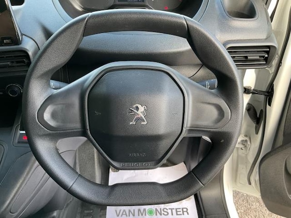 Used Peugeot Partner 2020 for sale - 76162094: Photo 17