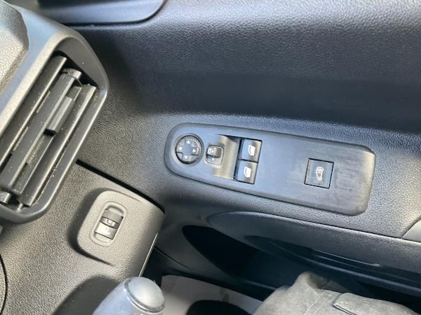 Used Peugeot Partner 2020 for sale - 76162094: Photo 28