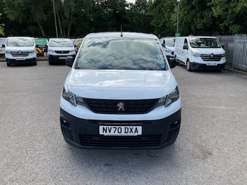 Used Peugeot Partner 2020 for sale - 76162094: Photo