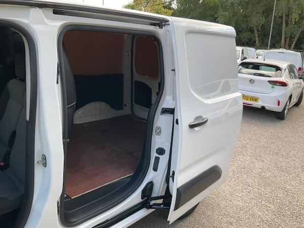 Used Peugeot Partner 2020 for sale - 76162094: Photo 8