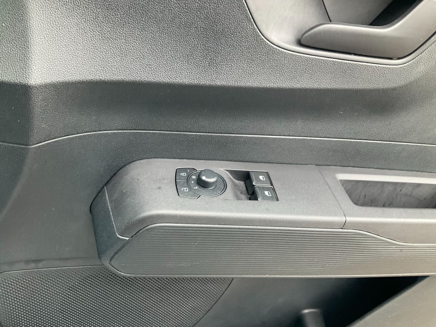 Used Ford Transit Courier 2024 for sale - 77297122: Photo 30