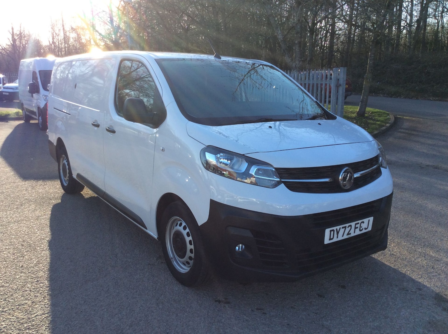 Used Vauxhall Vivaro 2022 for sale - 78026072: Photo 2