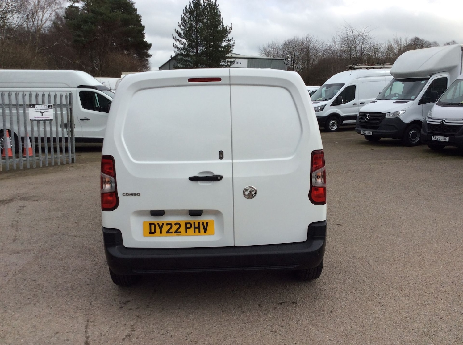 Used Vauxhall Combo 2022 for sale - 77916157: Photo 11