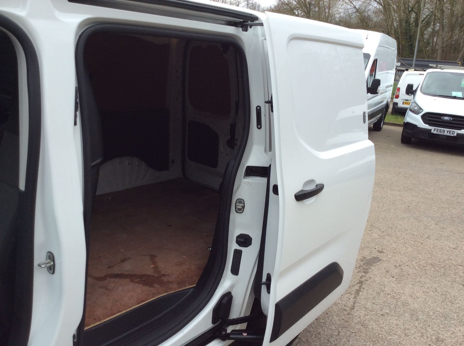 Used Vauxhall Combo 2022 for sale - 77916157: Photo 8