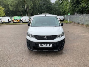 Used Peugeot Partner 2021 for sale - 76162093: Photo