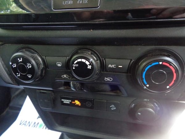 Used Isuzu D-Max 2021 for sale - 76162095: Photo 22