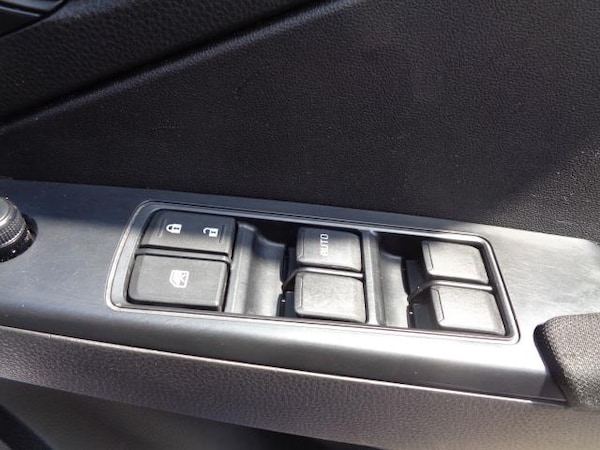 Used Isuzu D-Max 2021 for sale - 76162095: Photo 32