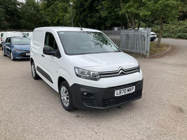Used Citroen Berlingo 2020 for sale - 76181599: Photo 2