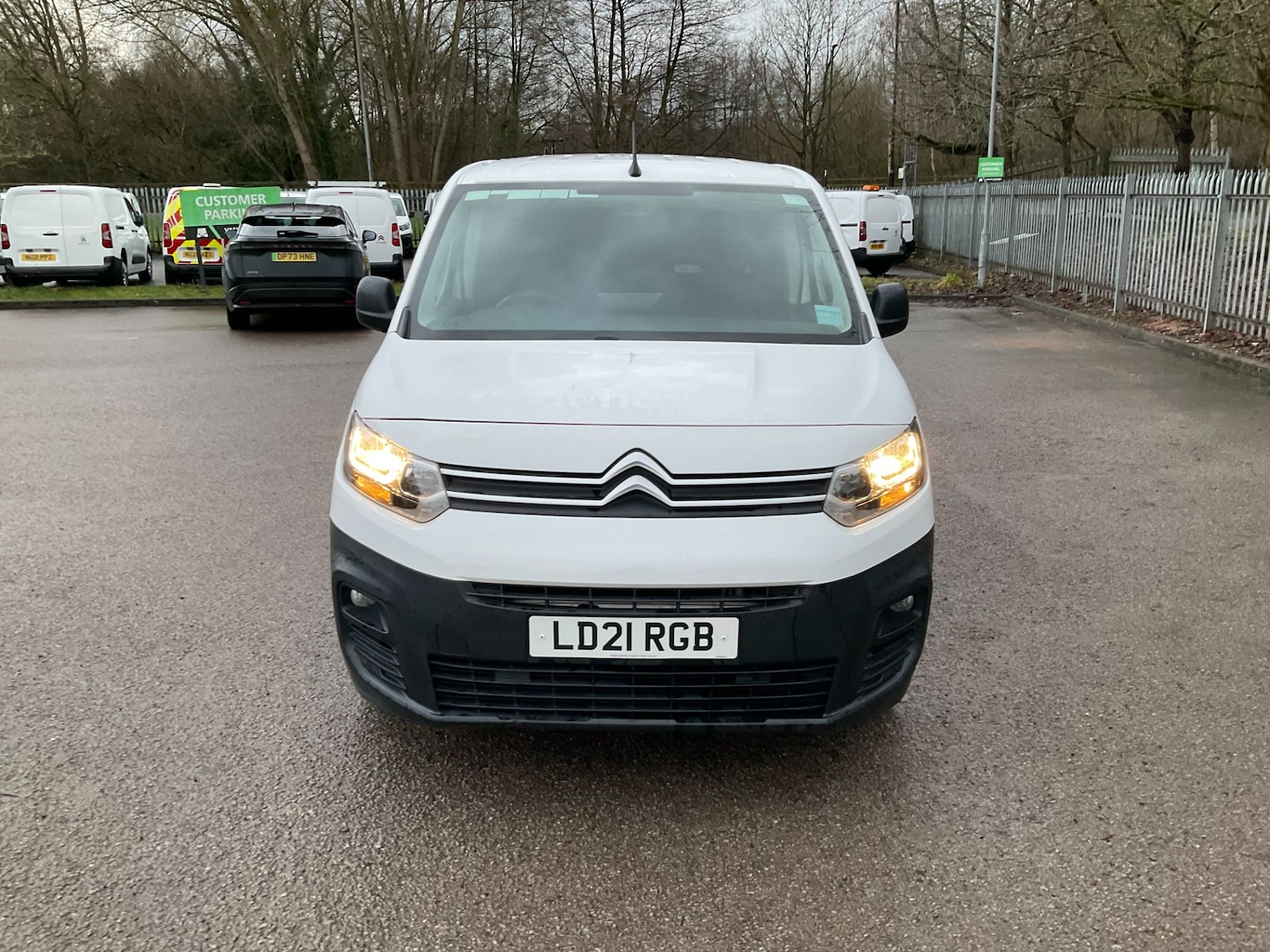 Used Citroen Berlingo 2021 for sale - 77639292: Photo 3