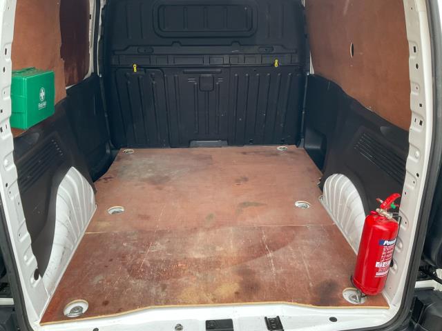 Used Peugeot Partner 2020 for sale - 76819378: Photo 13