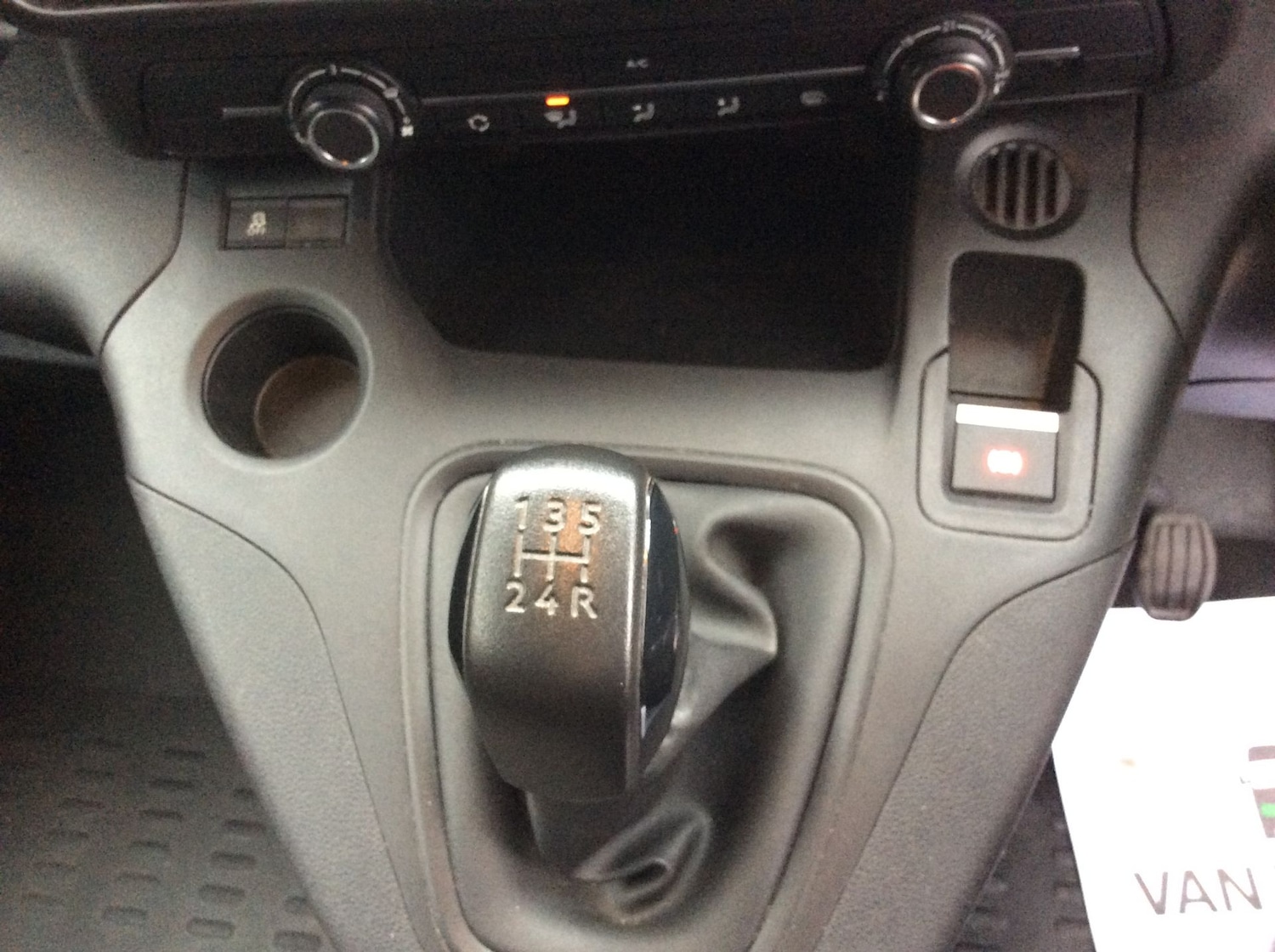 Used Peugeot Partner 2019 for sale - 77804405: Photo 25