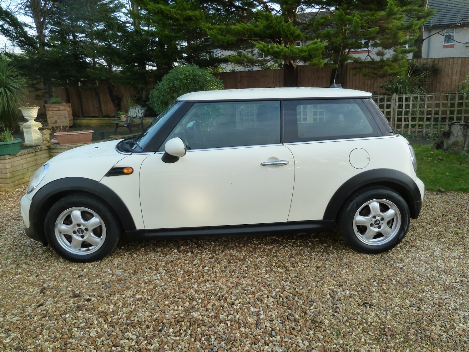 Used MINI Hatch 2011 for sale - 77103719: Photo 2