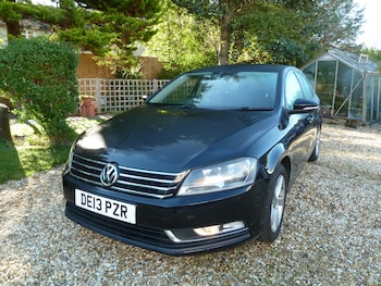 Volkswagen - Passat