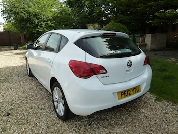 Used Vauxhall Astra 2012 for sale - 78765469: Photo