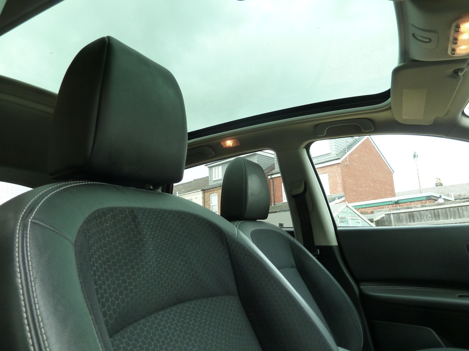 Used Nissan Qashqai 2013 for sale - 76101168: Photo 9