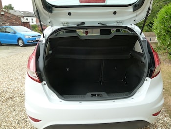 Used Ford Fiesta 2014 for sale - 79272973: Photo