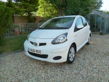2011 (61) - 1.0 VVT-i Go 5dr