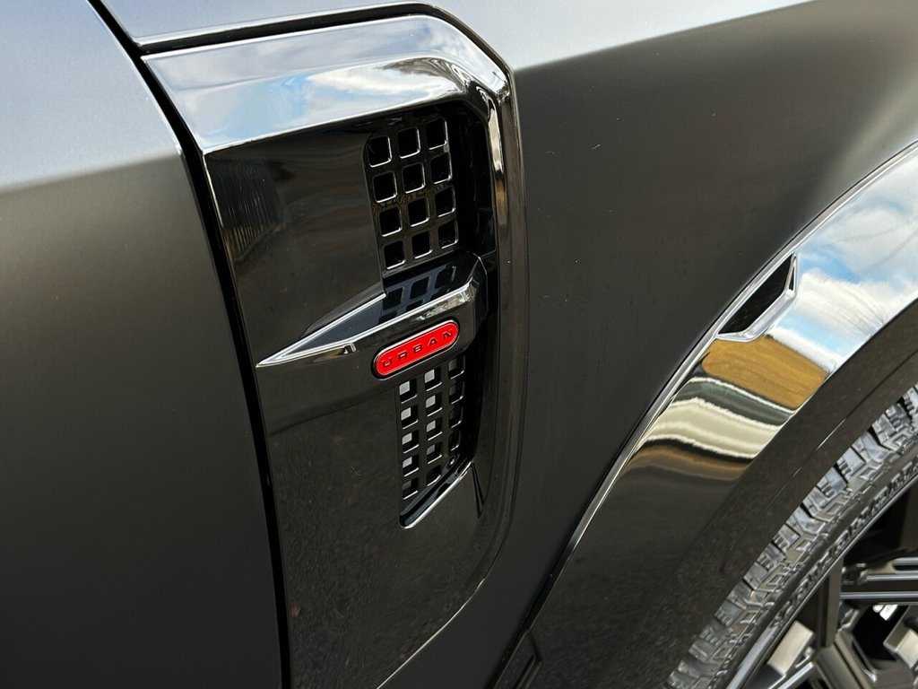 Used Land Rover Defender 2025 for sale - 77133626: Photo 23