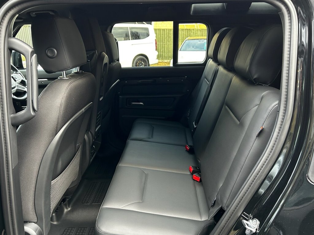 Used Land Rover Defender 2025 for sale - 77133626: Photo 42