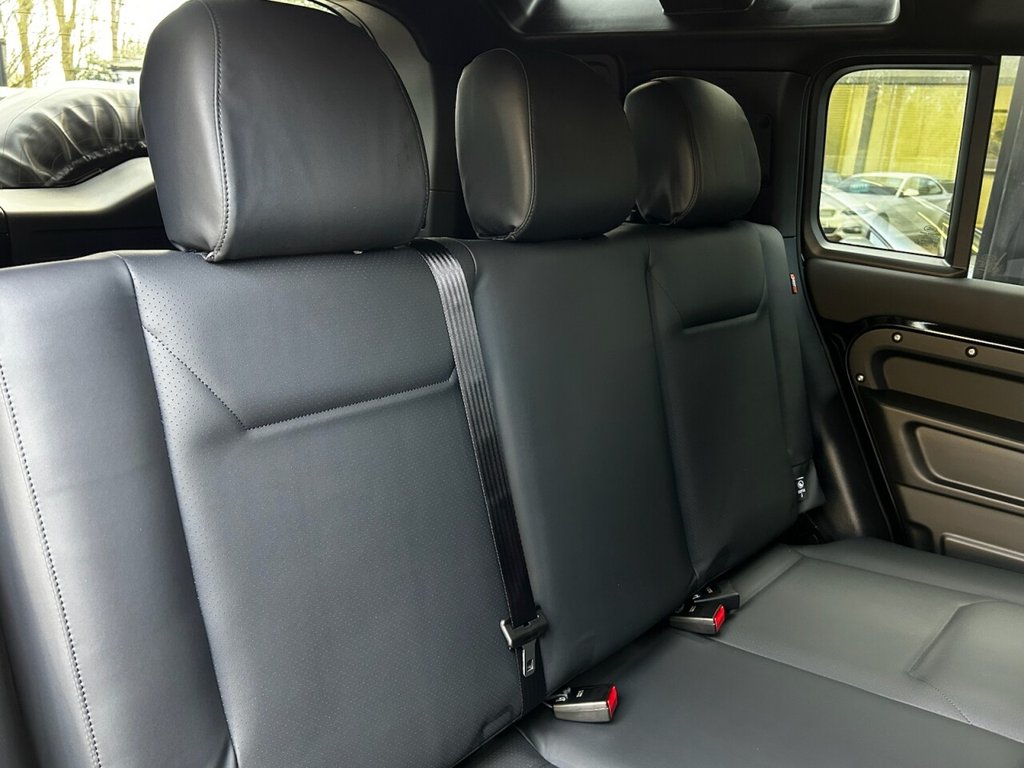 Used Land Rover Defender 2025 for sale - 77133626: Photo 44