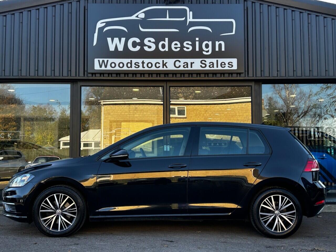 Used Volkswagen Golf 2017 for sale - 76633043: Photo 10