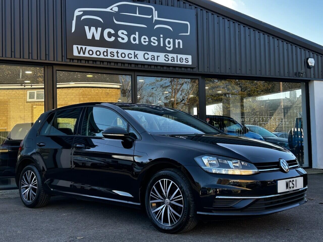 Used Volkswagen Golf 2017 for sale - 76633043: Photo 4