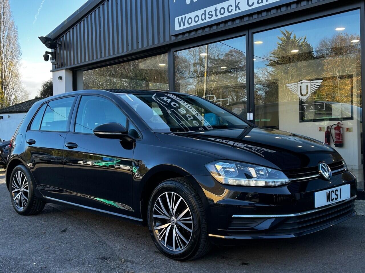 Used Volkswagen Golf 2017 for sale - 76633043: Photo 8