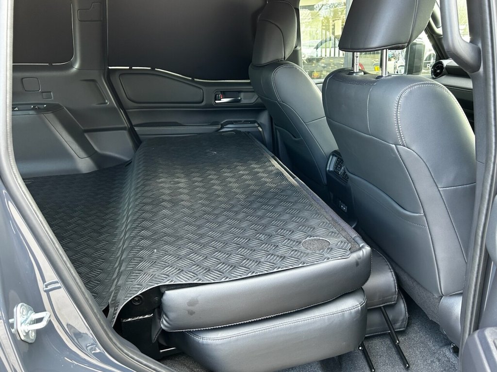 Used Toyota Land Cruiser 2026 for sale - 78030825: Photo 27