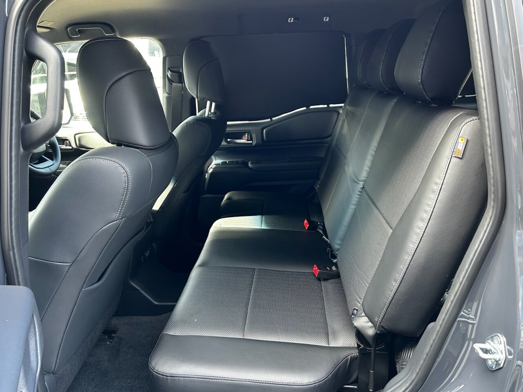 Used Toyota Land Cruiser 2026 for sale - 78030825: Photo 42