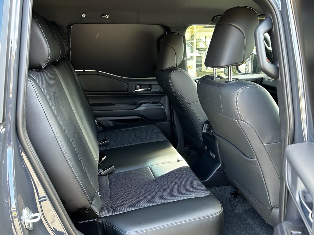 Used Toyota Land Cruiser 2026 for sale - 78030825: Photo 45