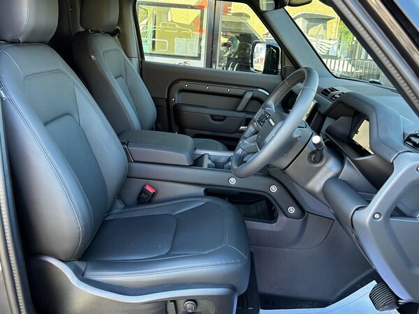 Used Land Rover Defender for sale - 75563573: Photo 32