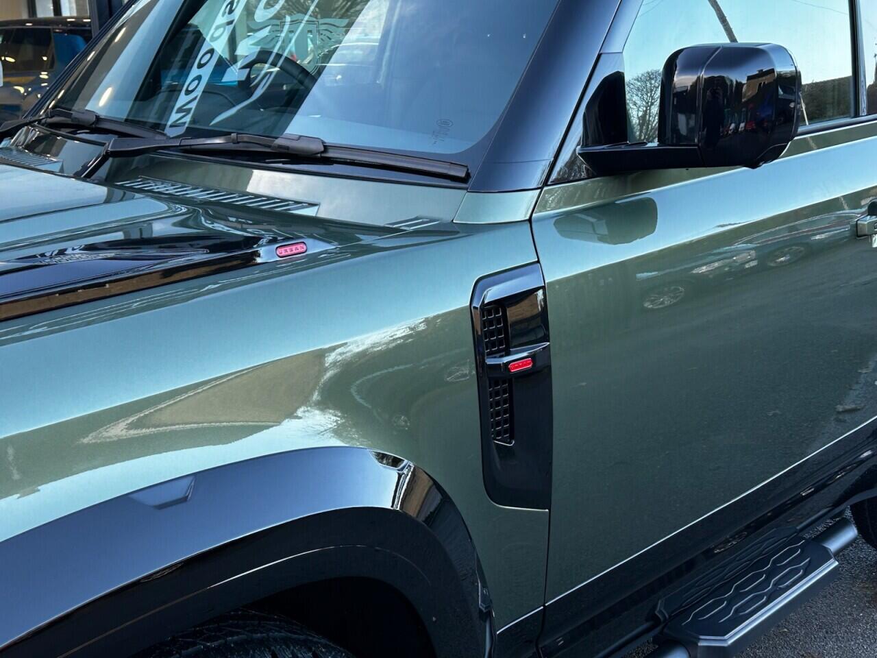 Used Land Rover Defender 90 for sale - 76824671: Photo 16