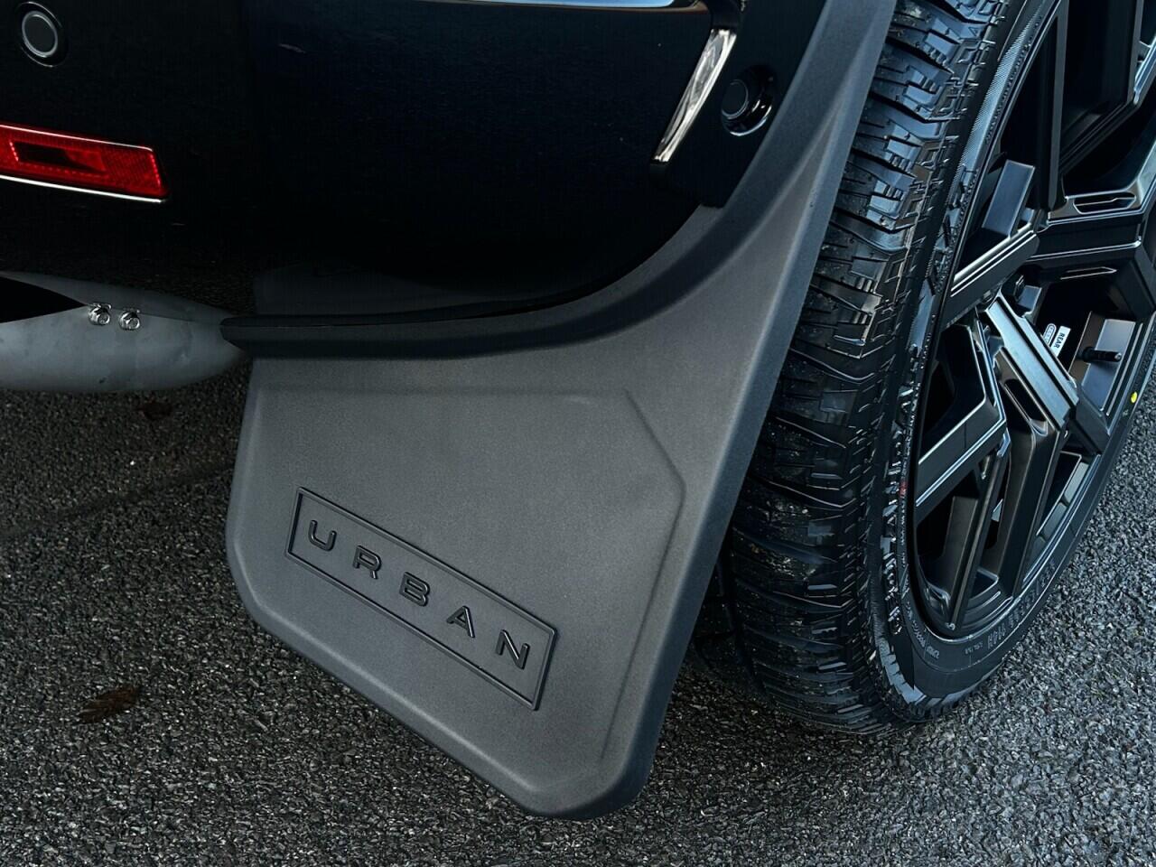 Used Land Rover Defender 90 for sale - 76824671: Photo 22